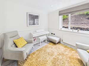 Photo 10- click for photo gallery